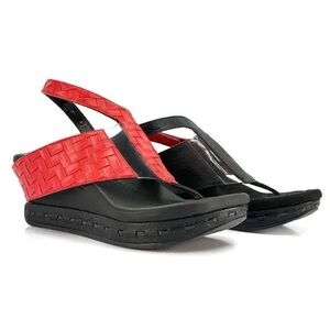 Modzori Reversibles Sz 10 Venitia 3 - Scarlet flips to Black